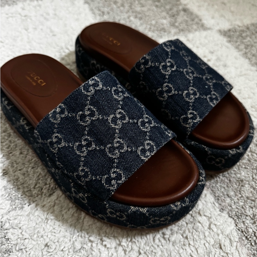 Gucci Blue and Brown Sandals with Monogram Pattern